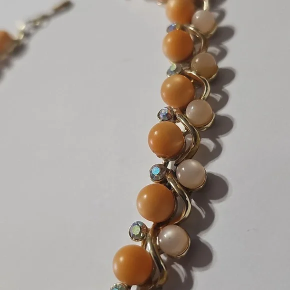 Vintage Elegant Orange beads With Rhinestones